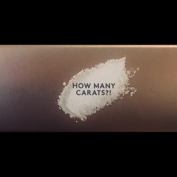 ❌SOLD❌Fenty Beauty Diamond Bomb - Picture 7 of 7